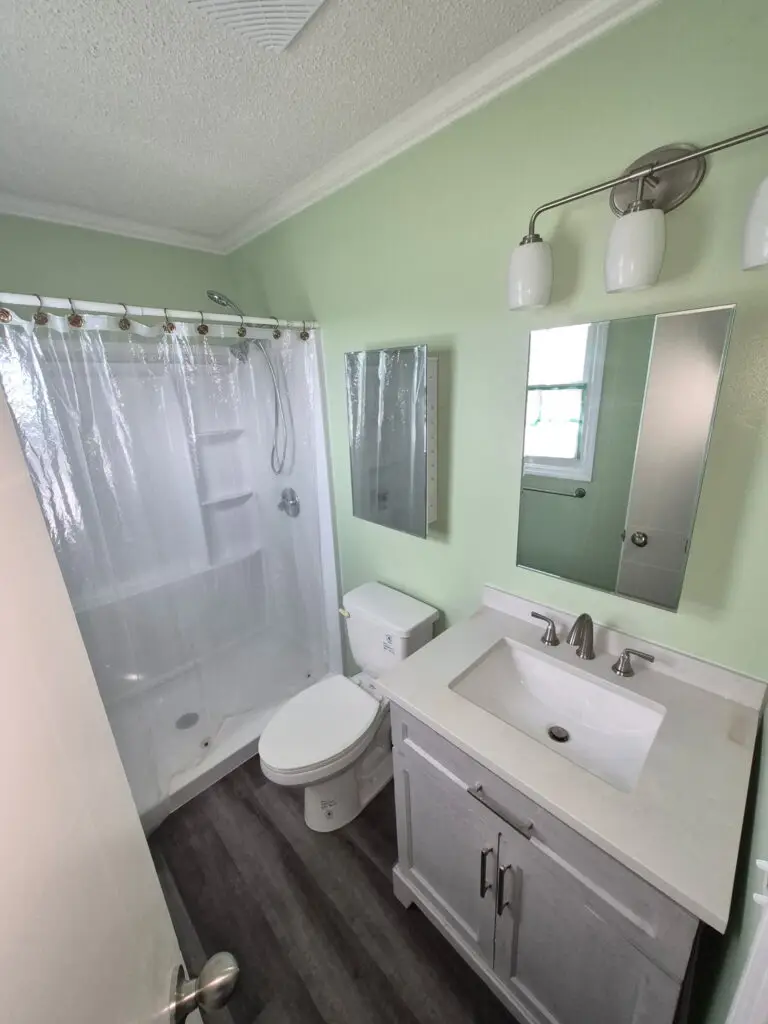 Bathroom Painting Service in Newberry — newberry handyman